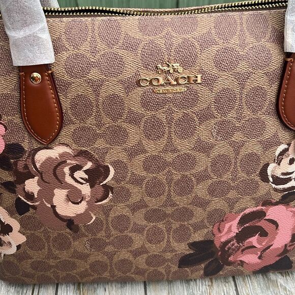 Coach Gallery Tote Shoulder Bag In Signature Canvas With Rose Print purse - Picture 5 of 13